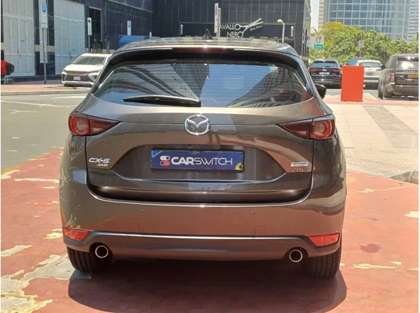 Car image 6