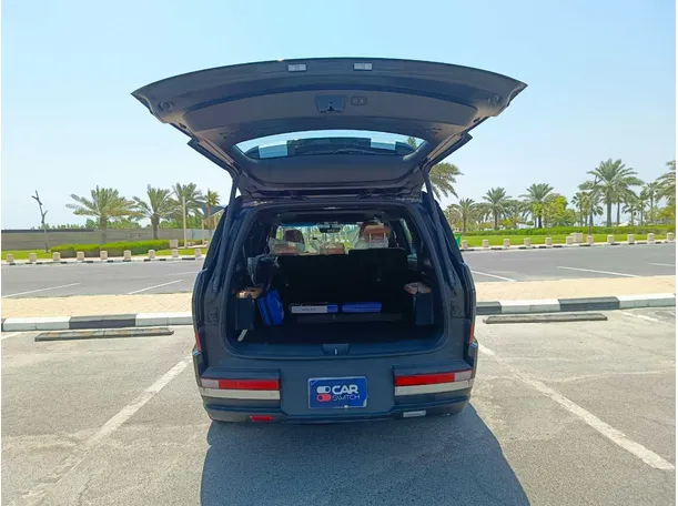 Car image 29