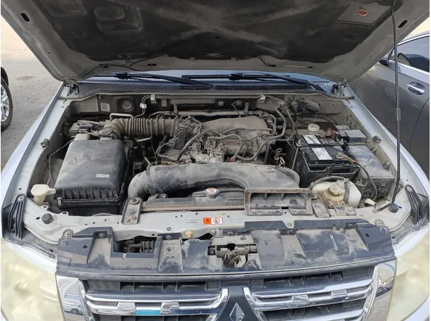 Car image 20