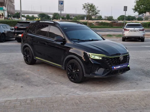Car image 4