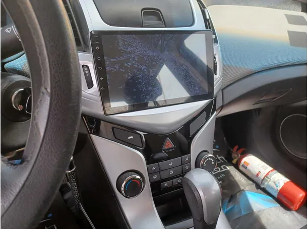 Car image 18