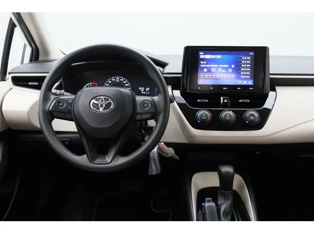 Car image 15