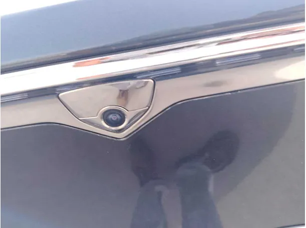 Car image 39