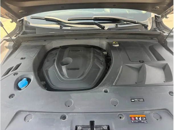 Car image 22