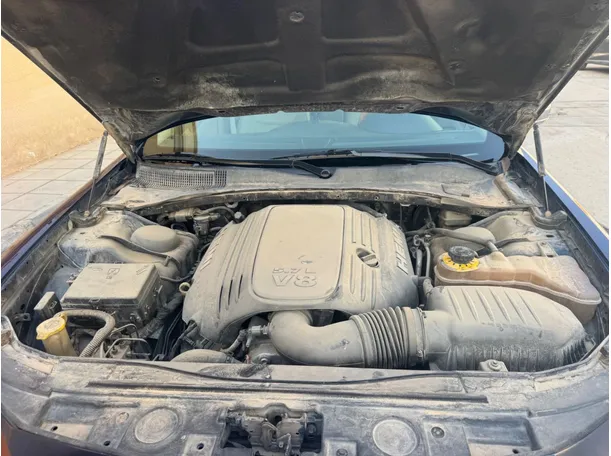 Car image 20