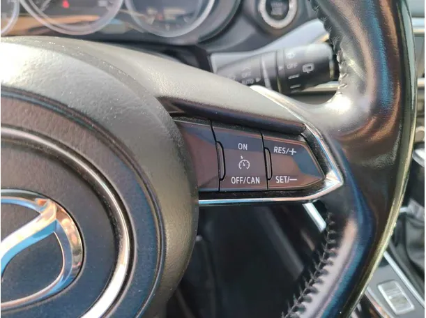 Car image 37