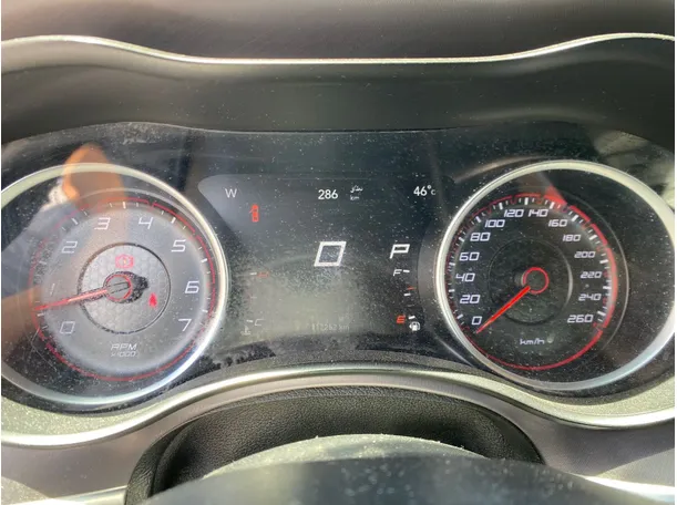 Car image 17
