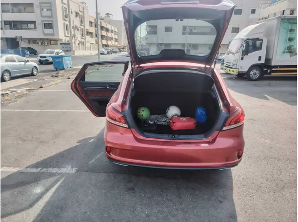 Car image 31