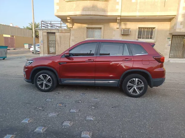 Car image 8
