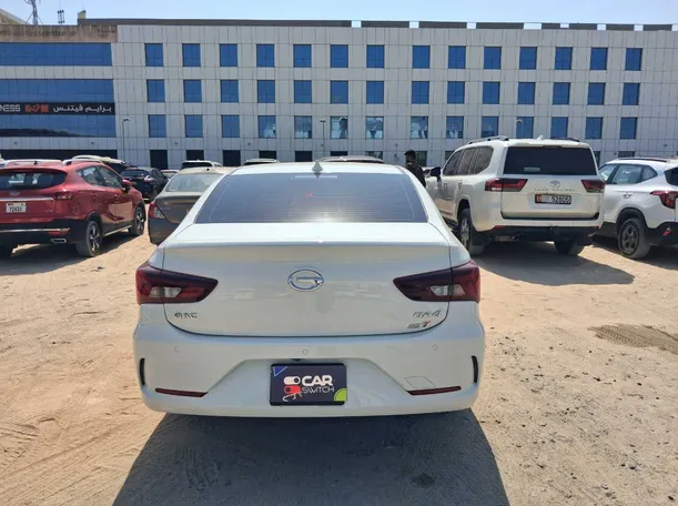Car image 6