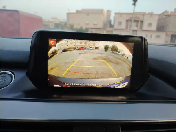 Car image 28