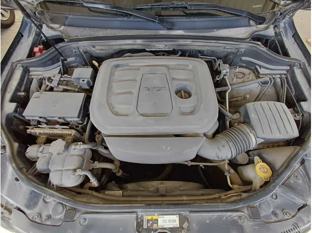 Car image 21