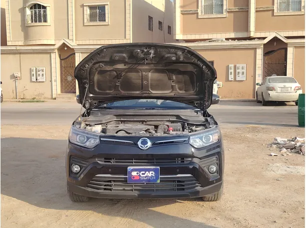 Car image 29