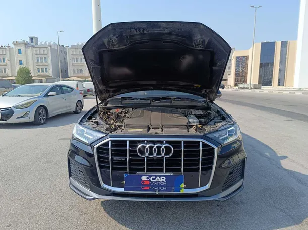 Car image 38