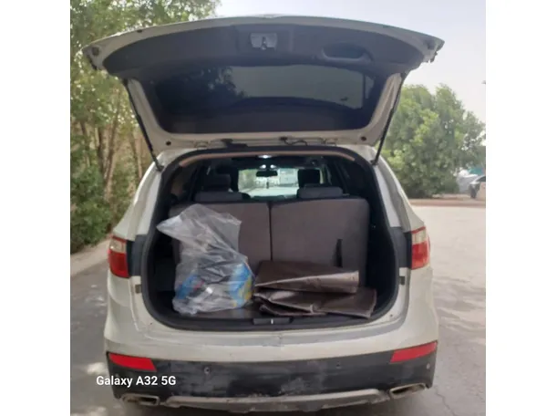 Car image 27