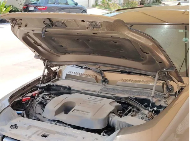 Car image 38