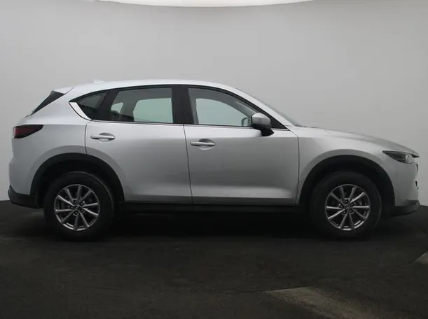 Car image 13
