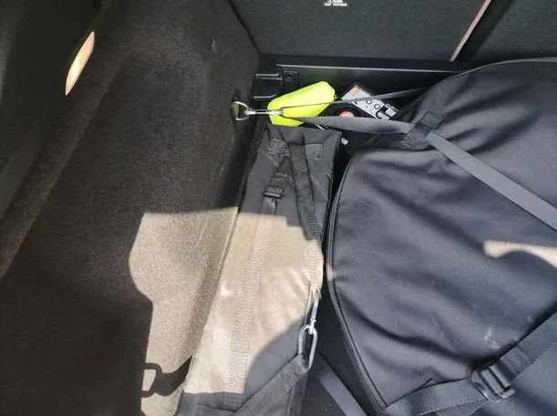 Car image 31