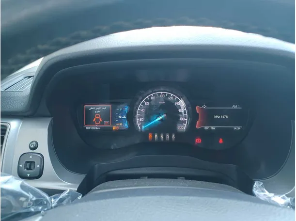 Car image 17