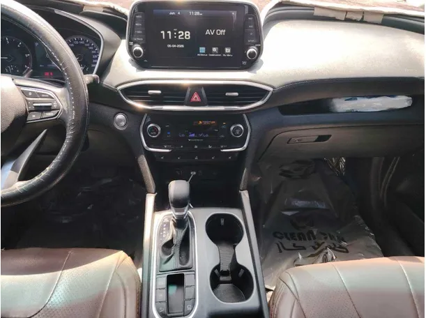 Car image 20