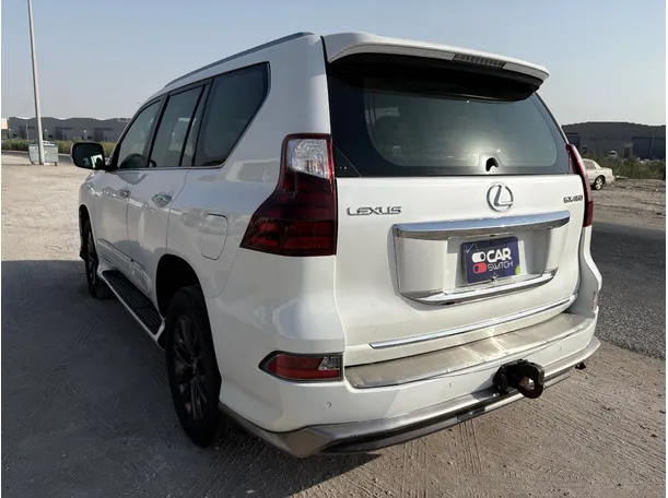 Car image 7