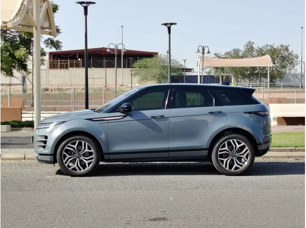 Car image 8