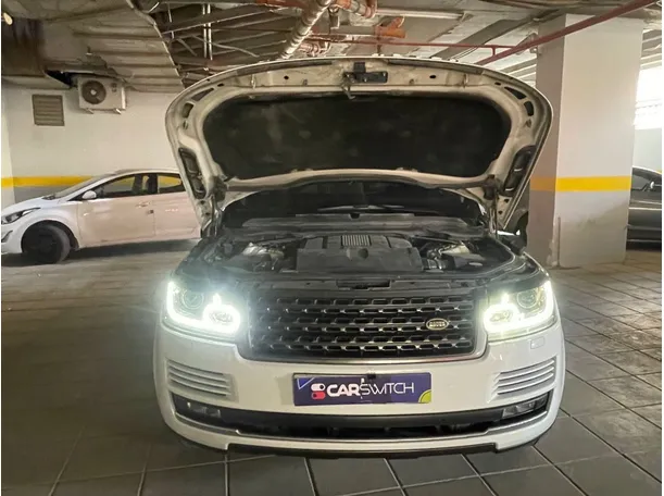 Car image 24