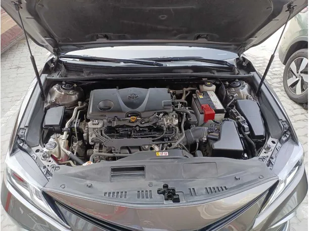 Car image 21