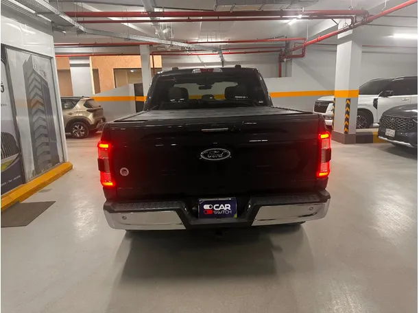 Car image 6