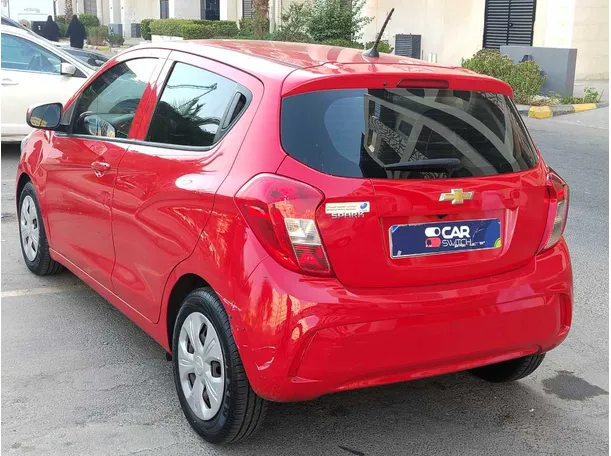 Car image 7