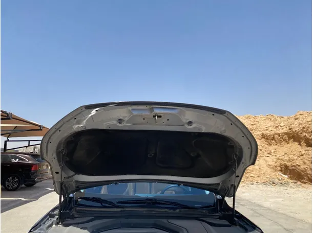 Car image 31