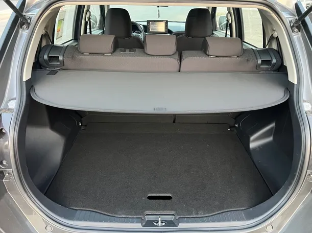 Car image 22