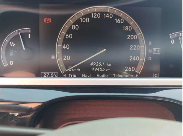 Car image 28