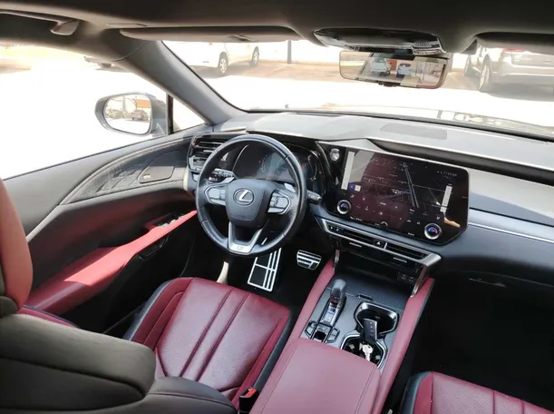 Car image 21