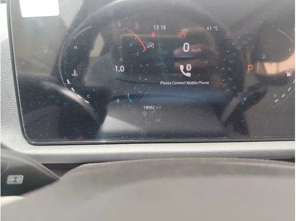Car image 23