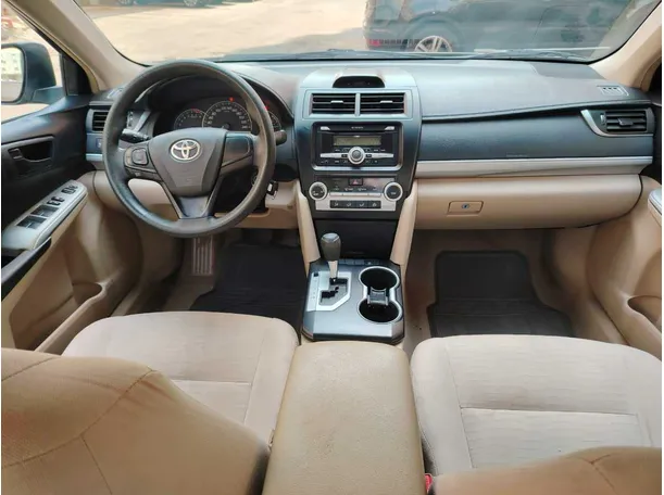 Car image 23