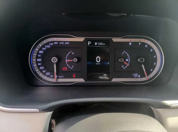 Car image 17