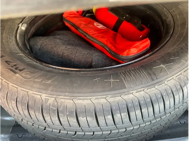 Car image 22