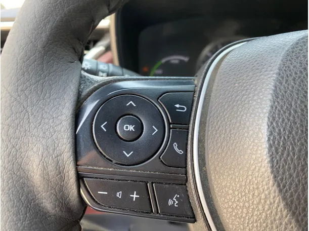 Car image 22