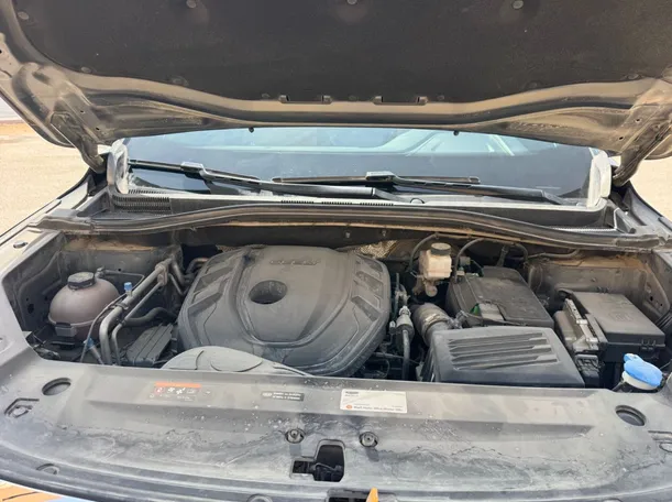 Car image 23