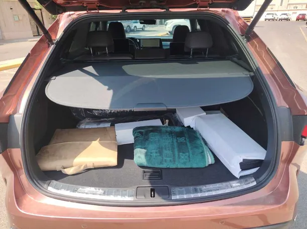 Car image 25
