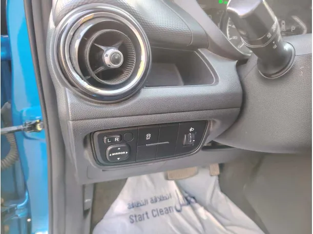 Car image 31