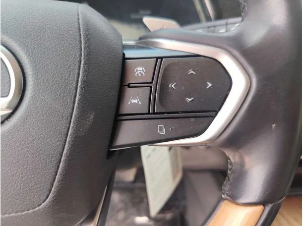 Car image 42