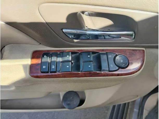 Car image 33