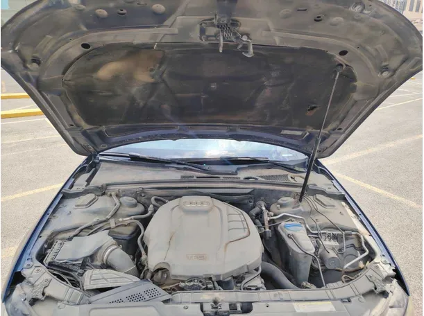 Car image 32