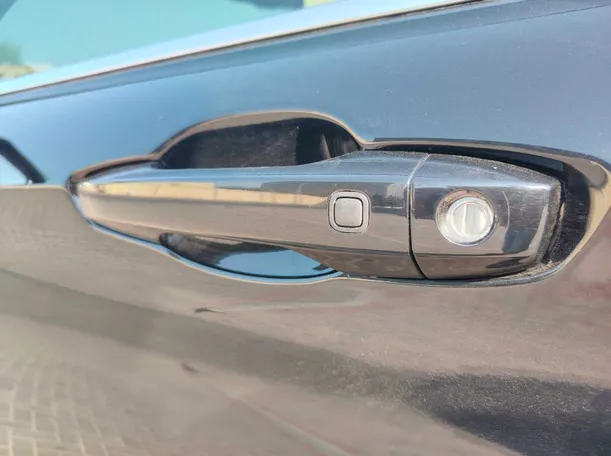 Car image 31