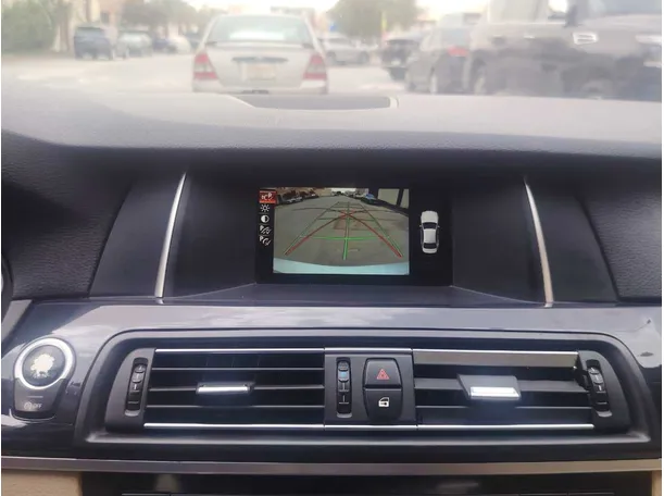 Car image 21