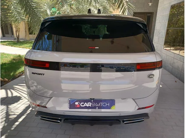 Car image 6