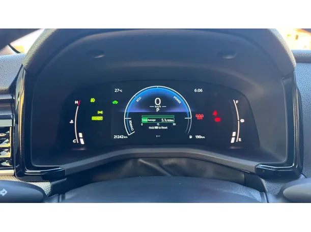 Car image 19