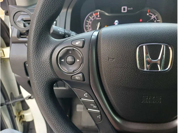 Car image 22